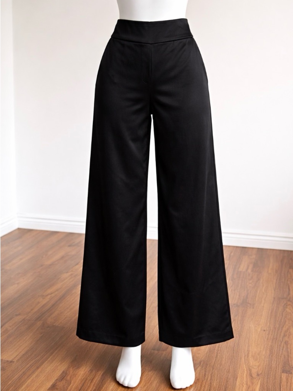 Alice + Olivia Black Wide-Leg Cropped Trousers size 4